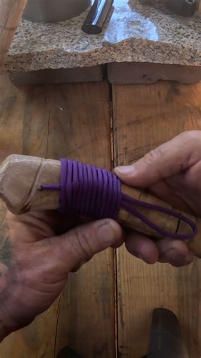 DO YOU KNOW THIS PARACORD HANDLE WRAP? #shorts
