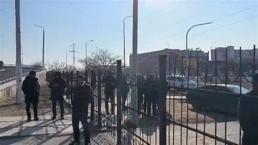 Video. Watch: The moment Azerbaijan Airlines plane crashed in Kazakhstan