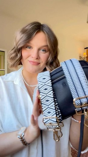 14 reactions | Get ready with us for a Mother’s Day lunch! Choices, choices, choices.... We’re going for the Navy Mayfair bag which has also been debossed to add that extra special personal touch! The two straps make it so easy (and fun!) to switch up your look. Straps featured: Navy Mix and Navy Aztec Bag: Debossed Navy Mayfair Bag Be sure to tag us in your Pom Pom bags this Mother’s Day!  | Pom Pom London | Facebook