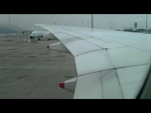 Singapore Airlines B777-300ER Pushback and Engine Start-up
