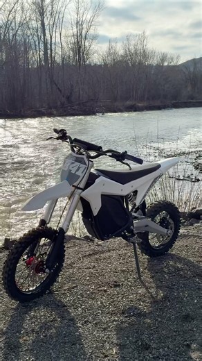 ETM RTR #outdoors#emoto#pitbike#viral#electricbike#dirtbike#electroandco#gleedspeed#etm#awesome#pnw￼