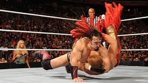 Neville vs. Tyler Breeze: Raw, December 14, 2015