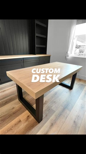MELISSA YOUNG | Interior Accent Walls & Build Plans on Instagram: "SAVE THIS > easy desk build 🛠️ We had no idea that we were going to be building a desk that week but I am SO HAPPY that our client asked us to do it. It completed the look for the entire room and it was so much bigger and better than his previous desk . . . #office #officedesk #officedeskdesign #diydesk #diydeskproject #deskproject #building #buildit #interior #interiordesign #officeproject #homedesign #interiordesign #interiord