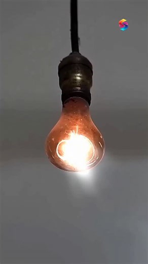 SS Knowledge TV on Instagram: "The Hidden Agenda Behind Light Bulbs: The Secret History of the Phoebus Cartel For more than a century, one strange mystery has puzzled the world: why do old light bulbs last for decades while modern bulbs barely survive a couple of years? The answer lies in a secret meeting held in Geneva, Switzerland in 1924, where the world’s biggest light bulb companies formed the notorious Phoebus Cartel. Their mission was simple but shocking: control the global market, set fi