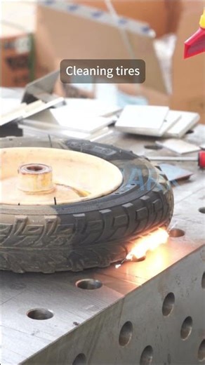 GM-CP Pulse laser cleaning machine cleaning tires