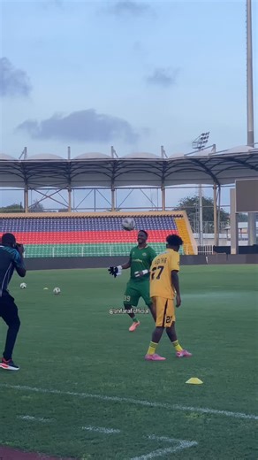 Latifa Anafi on Instagram: "MAPINDUZI CUP:Yanga Sc VS KVZ.. Okay bye!"