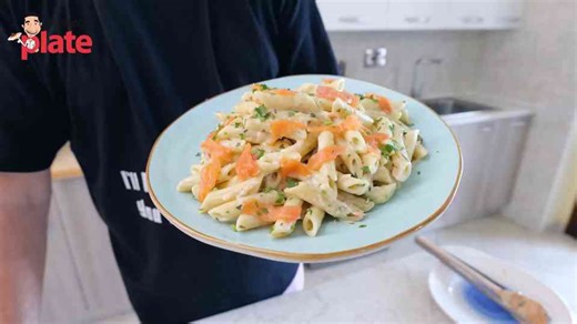 15 minute creamy salmon pasta that tastes like Italy