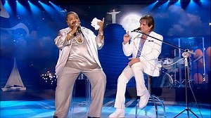 9.7M views · 34K reactions | Que Dueto  Arlindo Cruz e Rei Roberto Carlos "O Homem" Siga https://www.instagram.com/resenhadosamba_oficial/ | Resenha do Samba | Facebook