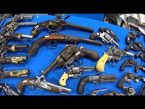 Militaria weapons exposition and exchange. Ancient guns and rifles free to buy and sell.