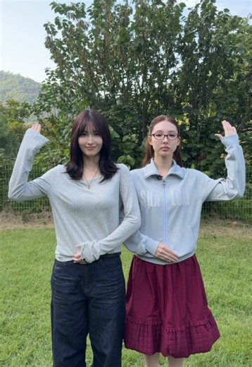 Party like it’s over!🪩 #TWICE #트와이스 #NAYEON #MOMO #ByeByeInhibitions