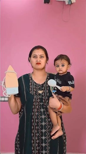 Papa Mummy ek dusre se baat karte hain fir bacchon ka Manoranjan ho jata