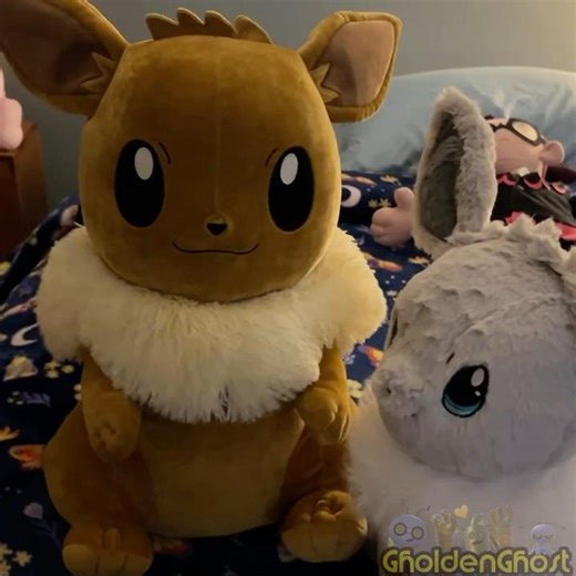 Megachonker HUGE Eevee Plush! #pokemon #eevee #shinypokemon #pokemonplush #pokemonplushies #plush
