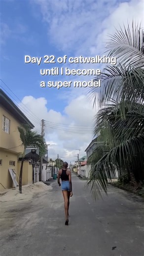 Day 22 of catwalking until I become a super model #exploit_enomah #fyp #catwalk #model #day22
