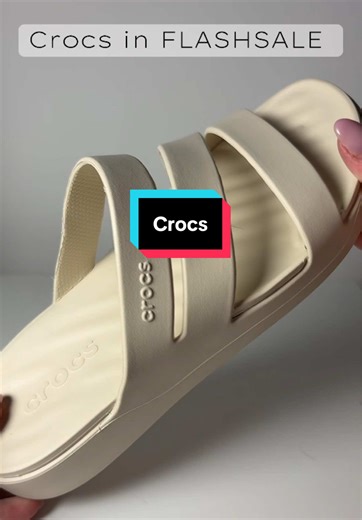 Run don’t walk! Crocs in FLASHSALE! #crocs #crocsandals #summersandals #dealdrops #tiktokmademebuyit
