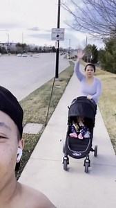 ❤️Family Time❤️ “Family runs are the best runs ☺️ Mary’s been loving...