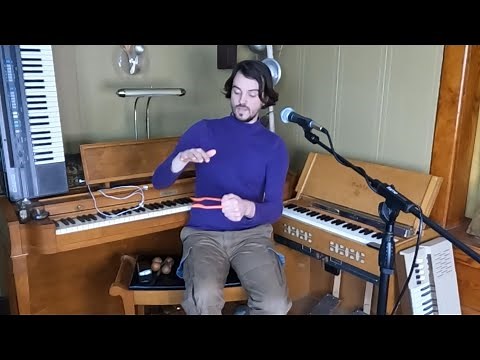 How to Play the Musical Spoons!