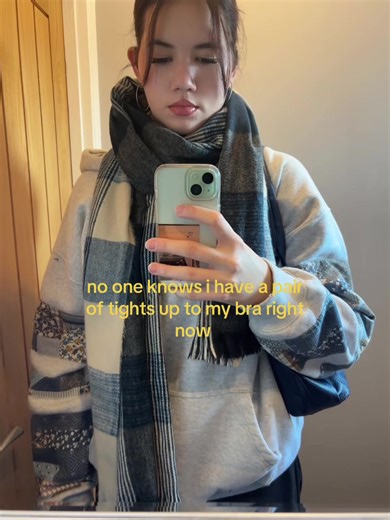 Staying Warm in Cold Weather: Clothing Tips and Tricks