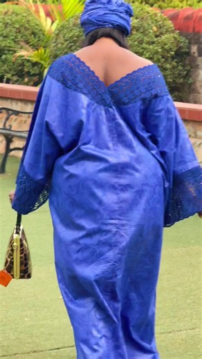 Copy lifestyle Keh? Omor u see me wear Nyash pad before?😁😁kyash pad shake like this ?😂