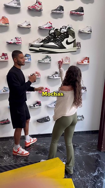 Vítej ve Spiku @Jana!😎 #spikeprague #tenisky #czech #trending #sneakers #obleceni #jordan #interview