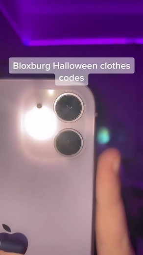 Bloxburg Halloween clothes codes 👻🎃