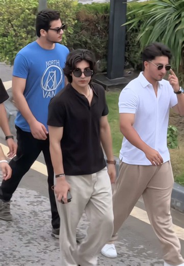 Alpha Mafia model University of Peshawar fashion modeling