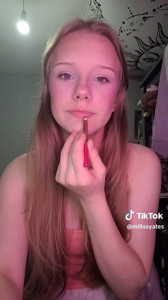 Makeup Tutorial: Flawless Techniques for Perfect Brows