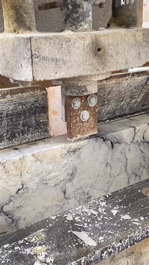 ‎تولید انواع سنگ بادبر‎ on Instagram: "Split face marble stone Dimensions:15*Random Lengths cm"