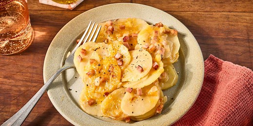 Slow Cooker Scalloped Potatoes and Ham