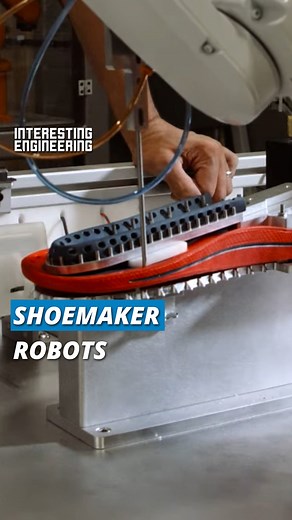 139K views · 355 reactions | KEEN shoes and House of Design Robotics collaborated to create unique shoes that are manufactured in record time thanks to robots. | Interesting Engineering | Facebook
