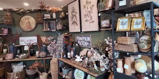 Everyday Iowa - Rural Road Trip with The Feathered Farmhouse