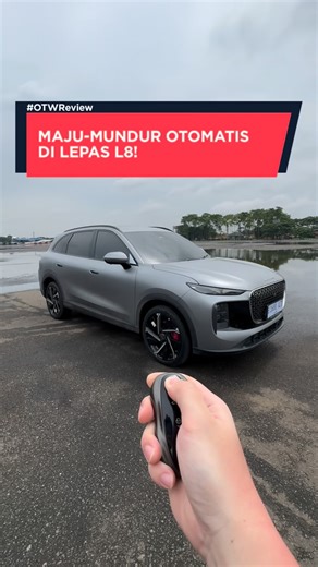 OTW - Obsessed to Wheels on Instagram: "MOBIL REMOTE CONTROL DARI LEPAS! Selain stylish luar dan dalam, punya teknologi PHEV yang tentunya bisa bikin mobil ini jadi irit konsumsi BBM nya, LEPAS L8 juga telah di lengkapi fitur RPA (Remote Parking Assistant). Dengan hadirnya fitur ini LEPAS L8 bisa melakukan parkir secara mandiri menggunakan remote control dari luar kendaraan atau dari layar monitor. LEPAS L8 mampu bermanuver dengan halus dan presisi ke ruang parkir yang sempit, memberikan kemudah