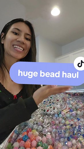 Replying to @adrianarod80 huge bead haul let's open it together 🥰 #beads #beadsforpens #penswithbeads #beadablepensupplies #beadshaul