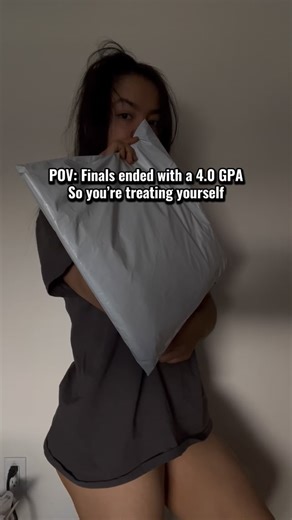 Ella on Instagram: "Treating myself with some self love! I spent my semester grinding and now I get a small break. You should also treat yourself with @breathedivinityred @breathedivinity code SNITCH biochem and biostat finals were a monster but I survived my first semester with a 4.0! Of course the research part of my graduate school semester wasn’t as grueling as it was a fun challenge #womeninstem #gymgirl #gymclothes #gym #fitness #science #scientificsnitch #gymmotivation #fitnessmotivation