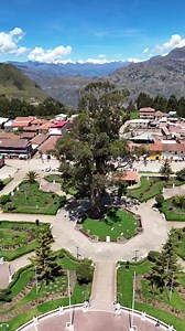 Piscobamba es la capital de la provincia de Mariscal Luzuriaga, ubicada en el departamento de Áncash, Perú. Se encuentra en la región andina del país y es conocida por su belleza natural y rica cultura local. ¿Te gustaría saber más sobre Piscobamba, su historia, cultura o atractivos turísticos? | PERÚ Para Viajeros