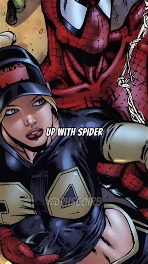 Peter asks Captain Marvel out on a date #marvel #comics #spiderman #shorts