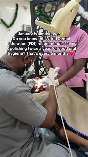Scaling and polishing is more than just making your teeth look clean Here's why it's important: • Removes plaque and tartar that brushing can't reach • Helps prevent gum disease and tooth decay • Reduces bad breath and keeps your mouth fresh • Protects your teeth and gums for long-term oral health The World Dental Federation recommends doing scaling and polishing twice a year (every 6 months) to maintain good oral hygiene A healthy smile starts with proper care. Book your appointment with Divine