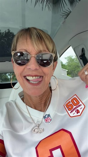 Gigi (@ecom__mom)’s video of dances to learn