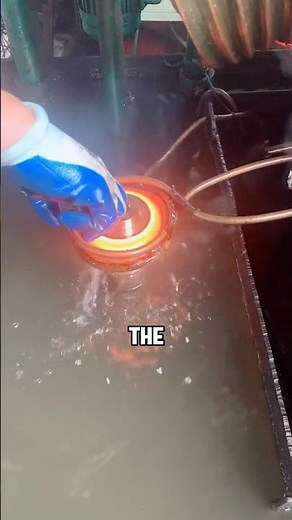 The principle of electromagnetic induction heating #shorts