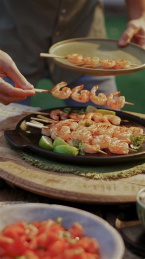 44K views · 192 reactions | Local is lovely. Discover our fresh seafood and produce from the Sunshine State. Look for “Florida” on the tag or package. ☀️ | Publix | Facebook