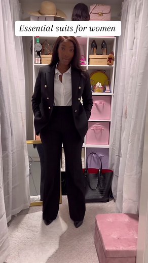 Essential Suit Combinations Every Woman Must Have