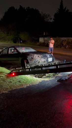 🚨 E24 Towing 🚨 Available 24/7 for any towing, recovery, or roadside emergency. Fast, safe, and reliable service across Maryland, Virginia, and DC. 📞 240-380-6398 #E24Towing #TowingService #Recovery #RoadsideAssistance | E24 Towing Inc