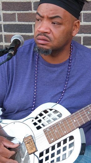 Deep in the heart of Mississippi, Deejay Hustleman brings together blues fans and casual bystanders - one sidewalk riff at a time. 🎸 Blending the Delta blues with a hip-hop sensibility, his mesmerizing presence brings the streets of Clarksdale to life during this April 2025 performance. Watch the whole video on our YouTube channel: https://youtu.be/VCNJmLJMB0I | Music Maker Foundation
