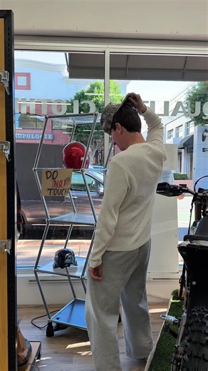 shawty throwin it BACK 😳🫦 | shawty throwing back on julian