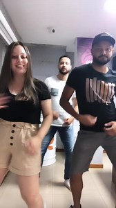 179K views · 2.4K reactions | DANÇA, GATINHO. DANÇA! | Nossos...