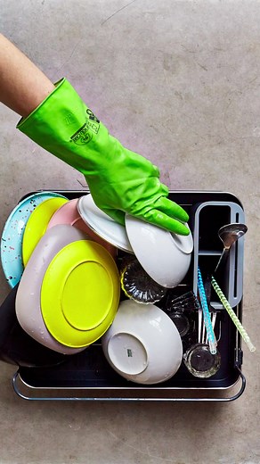 Expandable Joseph Joseph Dish Drainer for Efficient Kitchen Organization