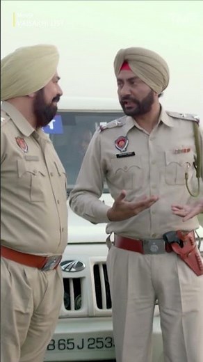 Ajj Kal Bahut Nakli Police Vale Bne Firde Hai !!