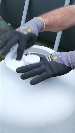 Balles filtrantes dans un groupe filtration à sable Intex | Piscineco.fr