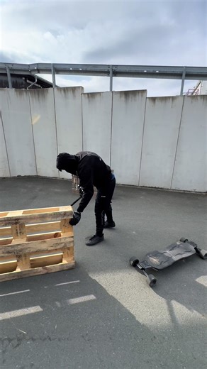 Epic Skateboarding Fails and Fun Moments