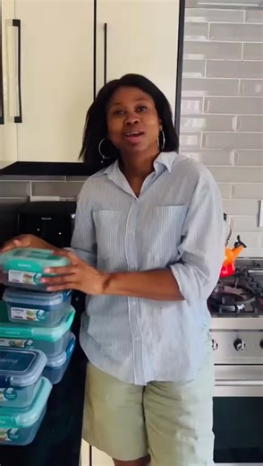 If you are in Mo’s Kitchen, you’ll definitely find Sistema 💙👀 Check out our new STAX range today