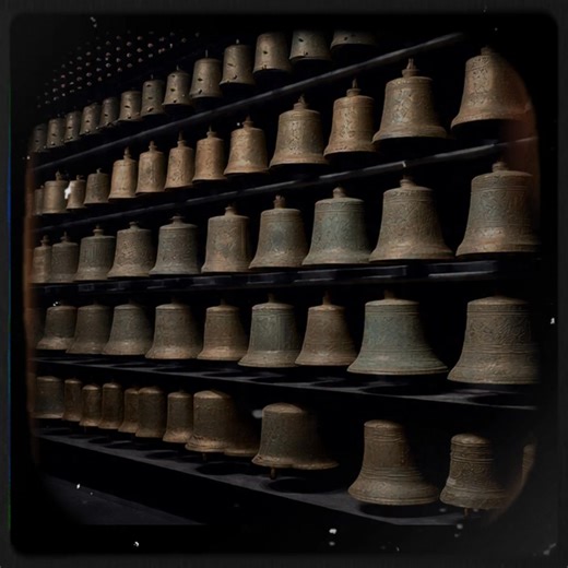 The Bianzhong Bell Set of Marquis Yi as a Large-Scale Acoustic Device for Matter Manipulation | Strange Mysteries